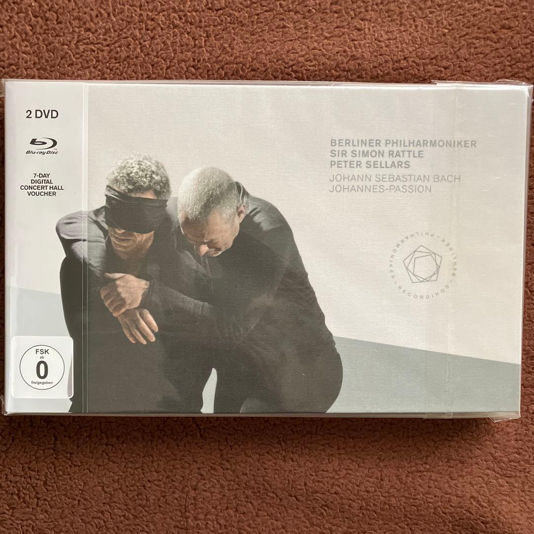 バッハ作曲　ヨハネ受難曲　サイモン ラトル指揮 ベルリンフィル サイモン・ラトル（指揮） ベルリン・フィルハーモニー管弦楽団「The