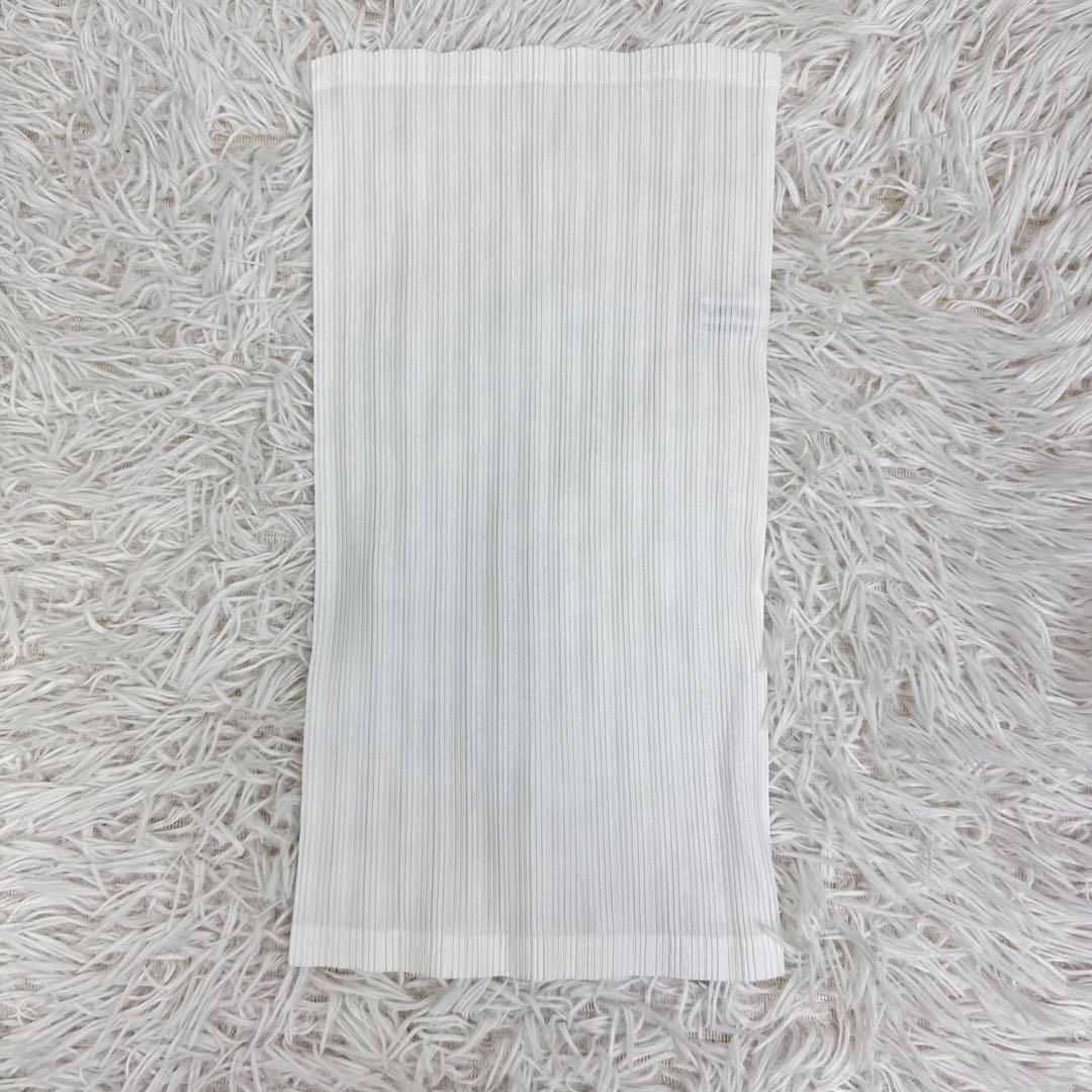 美品】pleats please ネックウォーマー スヌード ホワイト - メルカリ