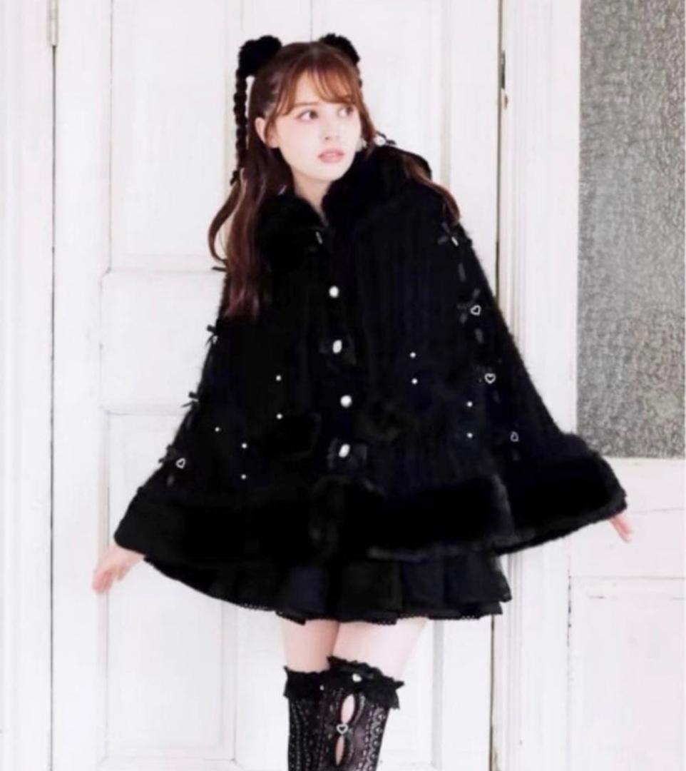 LIZLISA　リズリサ　ポンポンリボンニットファーポンチョ　ブラック　ビジュー LIZLISA リズリサ ダブルリボンニットファーポンチョ ブラック 黒