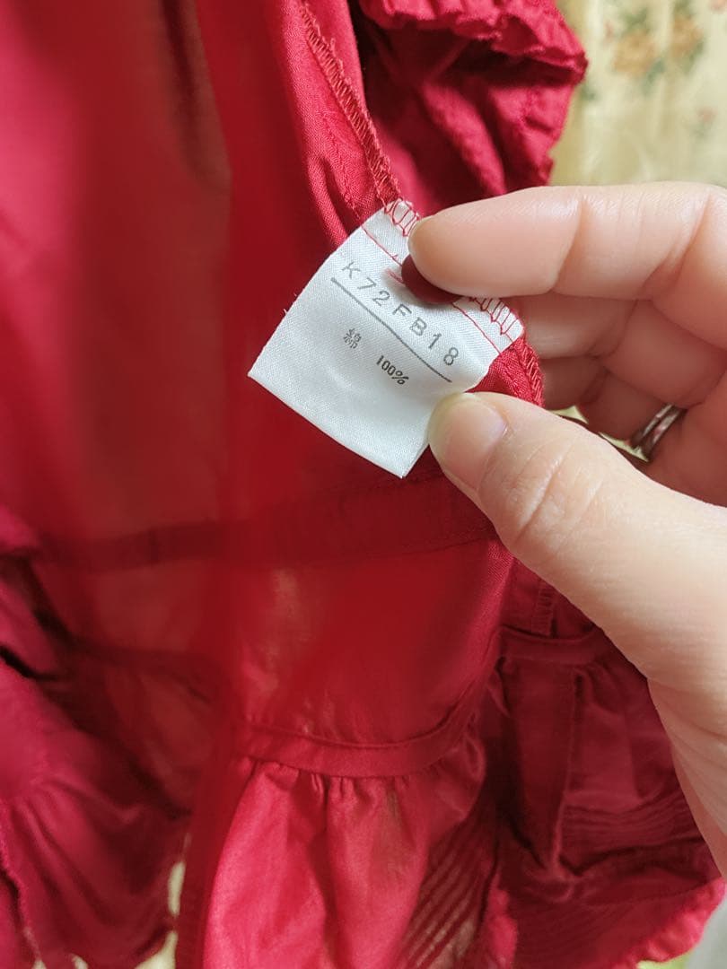 カネコイサオ オーバーブラウス レッド - メルカリ