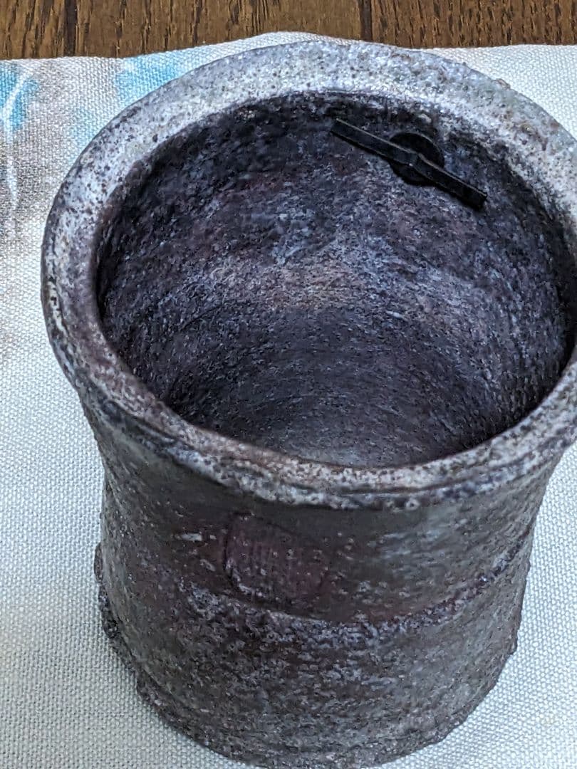 お値下げ】常滑焼 大迫みきお 忍釉 掛花入 - メルカリ