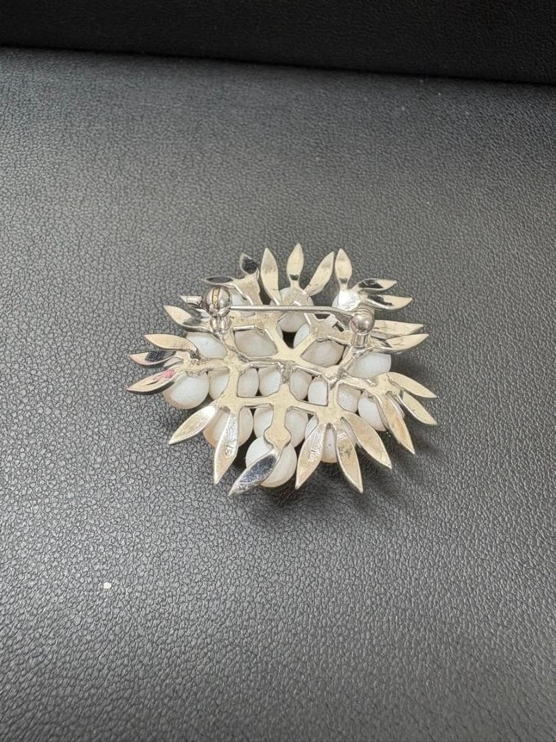 美品TASAKI タサキ　パールブローチ SV 10.9g 約5.4-6.7mm