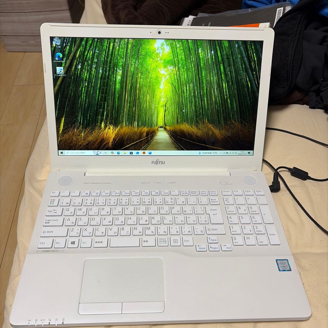 Fujitsu LIFEBOOK 15.6インチ ホワイトノートPC 15.6型ワイド ノートパソコン（PC） LIFEBOOK THシリーズ（TH90/F3