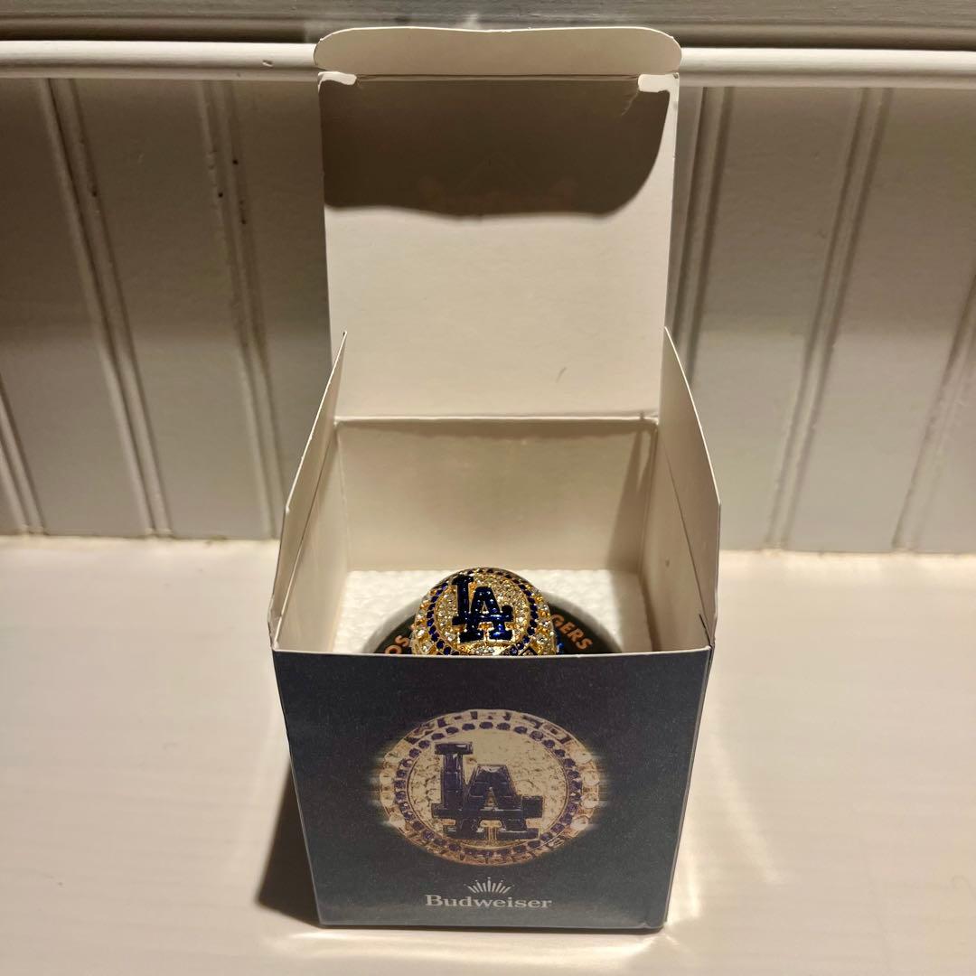 7/21限定球場配布 51 べシアドジャース ワールドチャンピオンリング