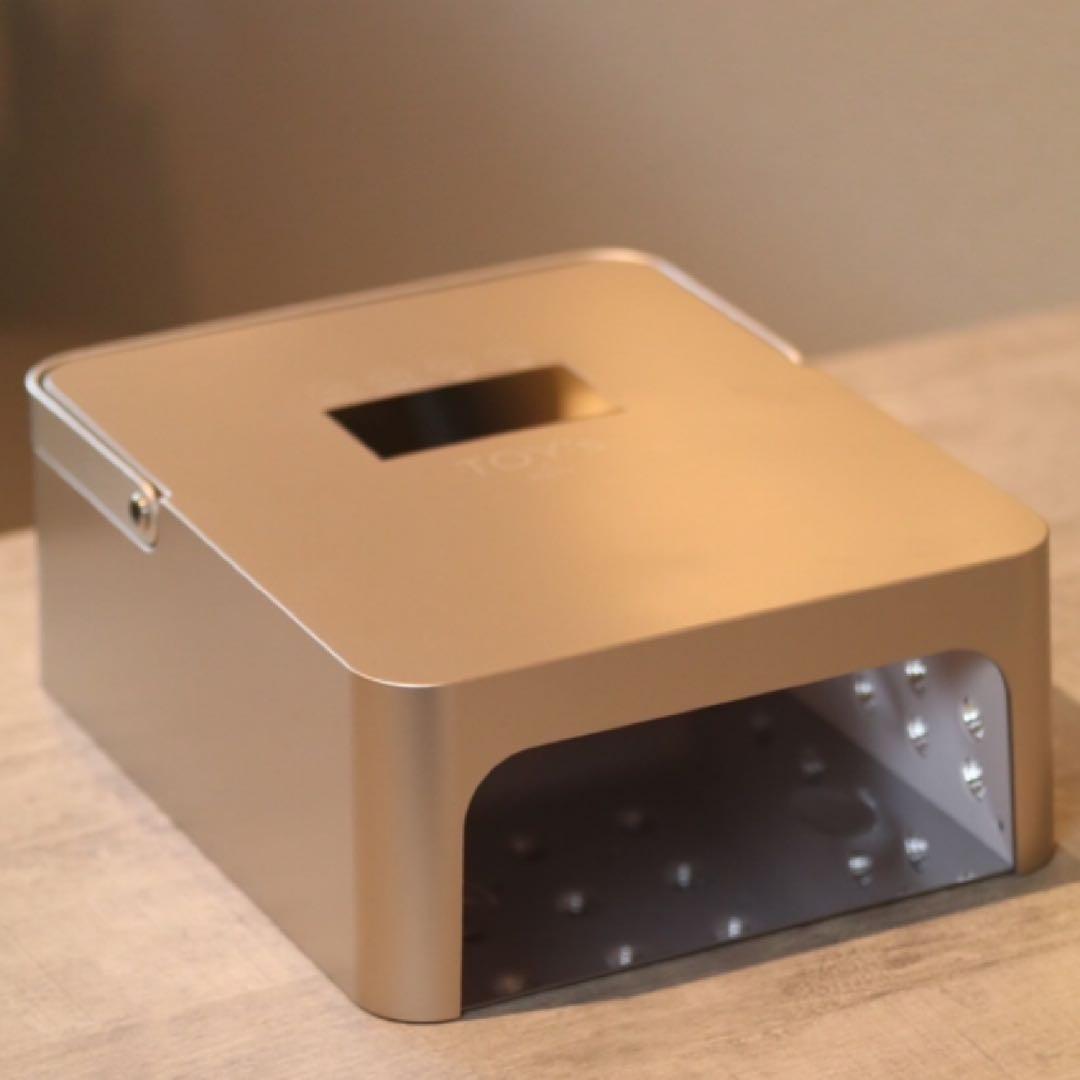 トイズ　TOY's ×INITY ハイブリッドライト ネイル　新品未使用 TOY's × INITY ハイブリッドライト ネイルライト コードレス LEDライト