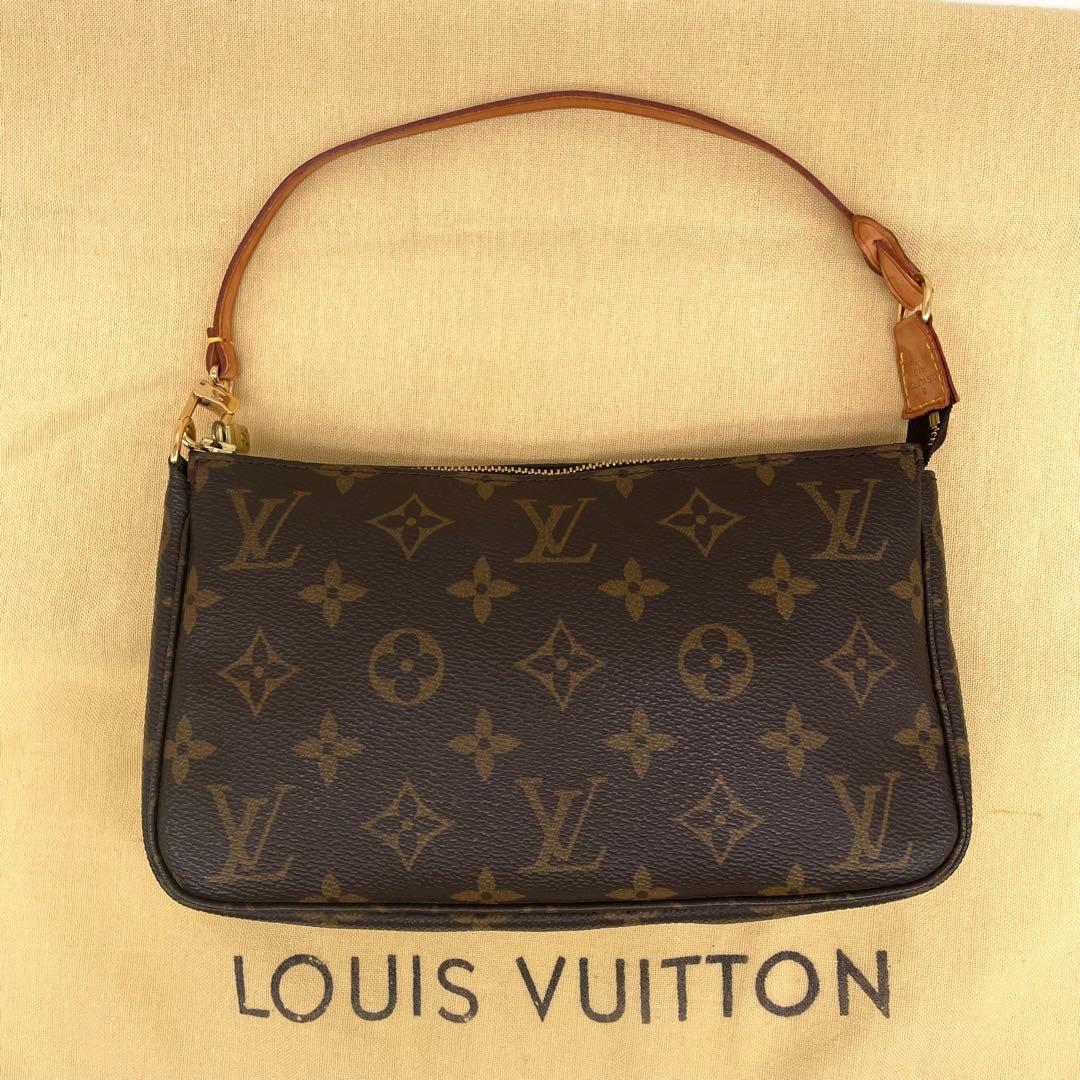 ルイヴィトン アクセソワール モノグラム アクセポ ショルダーバッグ LOUIS VUITTON（ルイ・ヴィトン） ポシェットアクセソワール