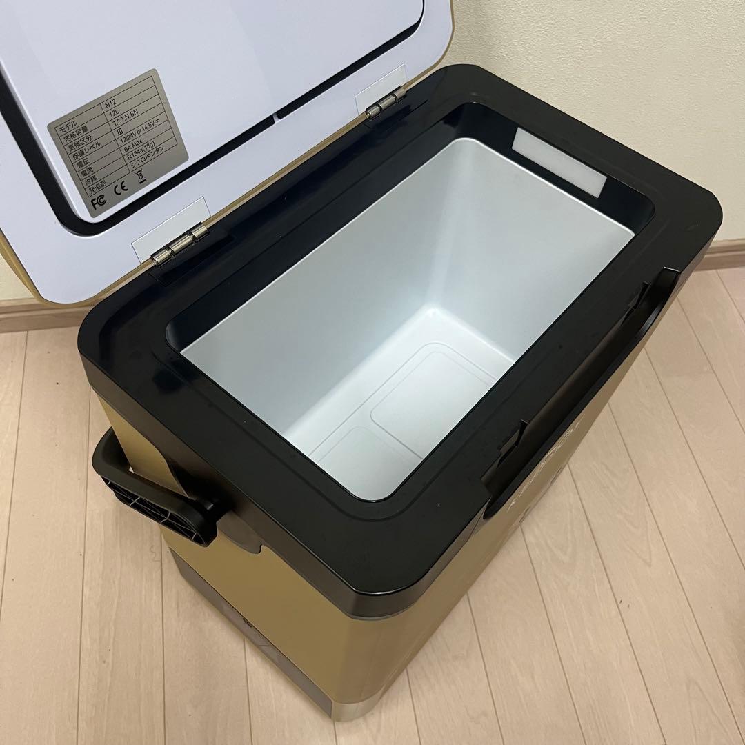 【ほぼ新品】KEEPJOY N12 冷凍冷蔵庫12L -20℃〜　バッテリー付き