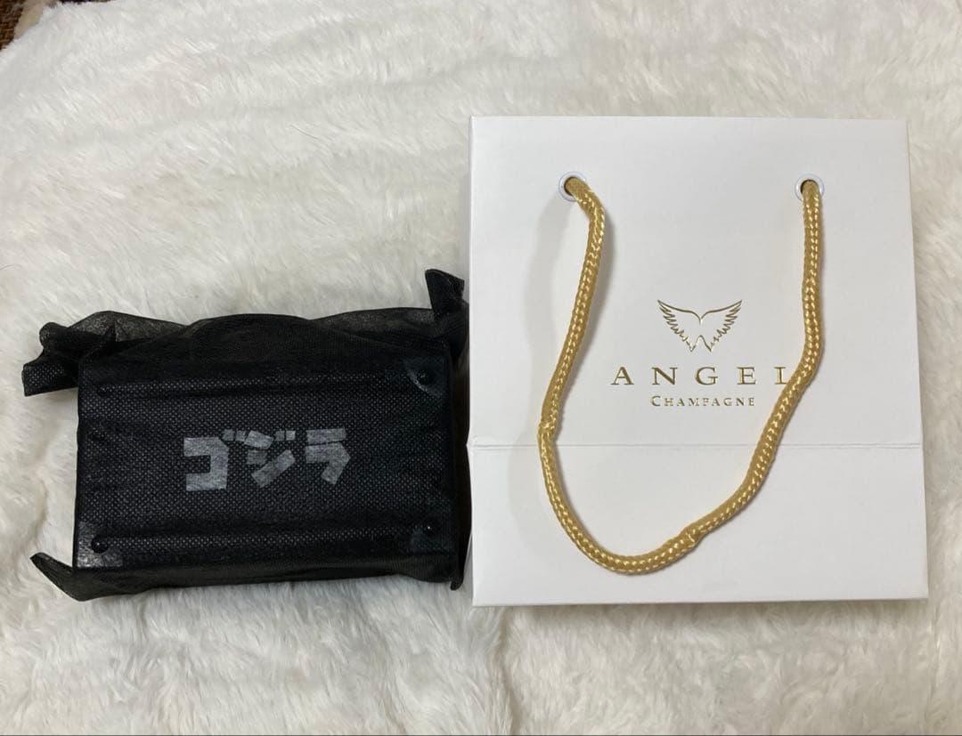 ゴジラ angel Mini Retail Box エンジェル シャンパン - メルカリ