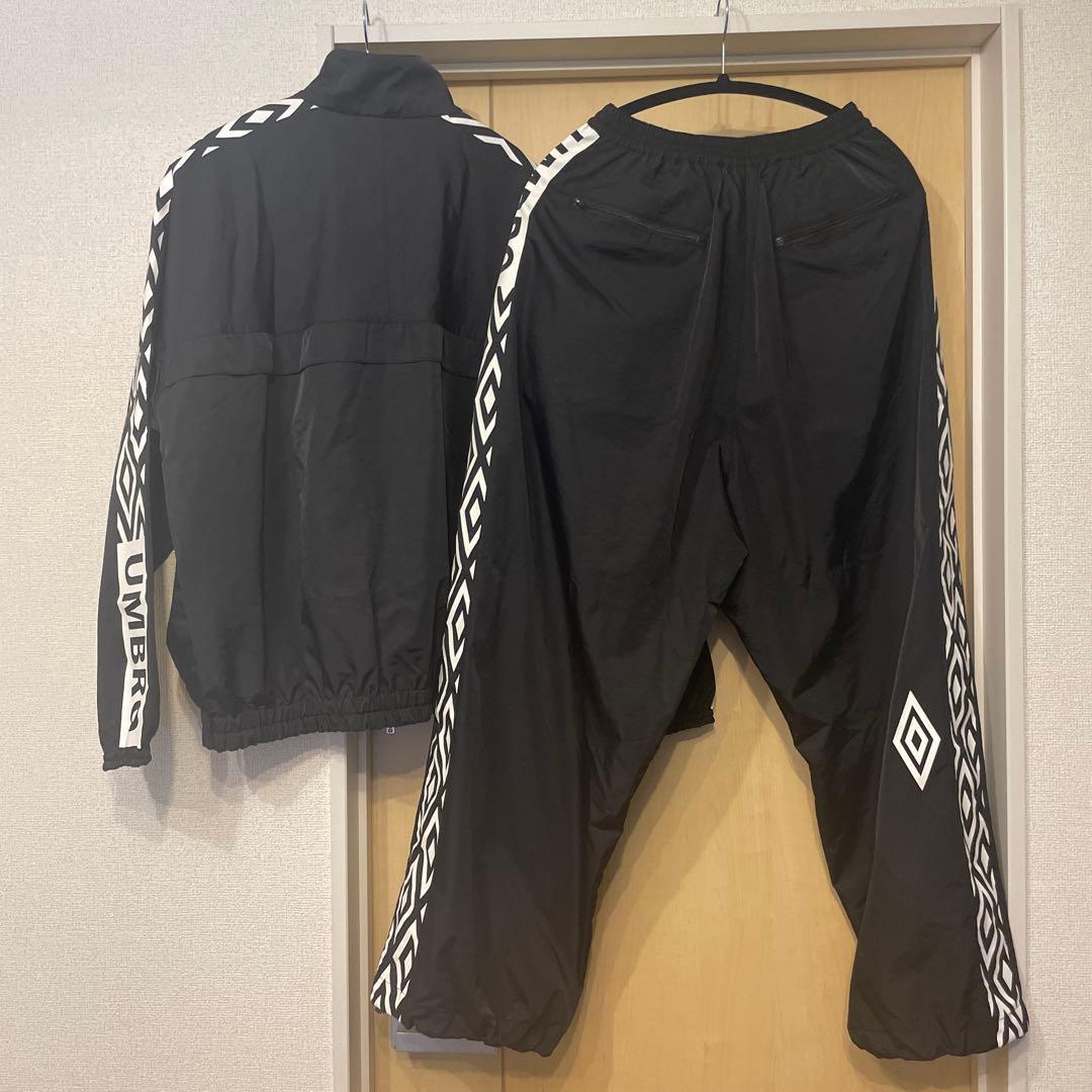 半額以下 UMBRO セットアップ 上下 HOTEL PALACE オテルパラス