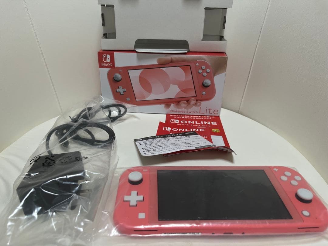 任天堂Switchライト ピンク 本体 Amazon.co.jp: Nintendo Switch Lite コーラル : Video Games