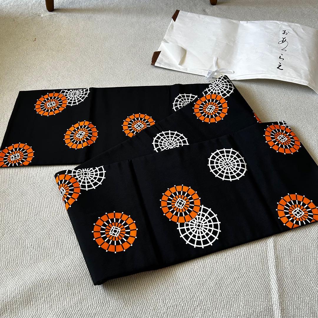 幾何学模様 洒落 袋帯 黒地 オレンジ 白 約400cm 個性的 未使用 - メルカリ