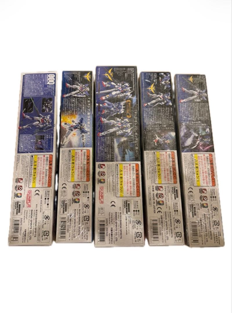 HG ガンプラ5機セットエクシアダブルオー アヴァランチ オークアンタ