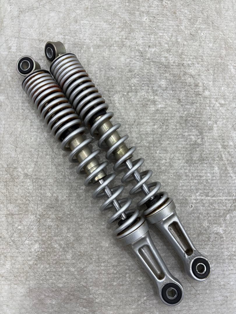 郵政カブ JA10 リアサスペンション - メルカリ