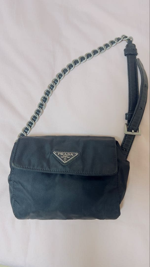 PRADA ブラック ナイロン ショルダーバッグ PRADA Prada Shoulder Bag Nylon Black Unisex Used – 【公式