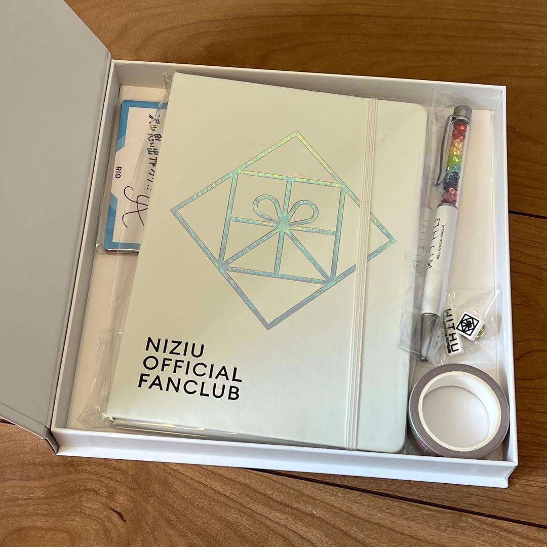 niziu 直筆サイン リマ ファンクラブ特典 - メルカリ