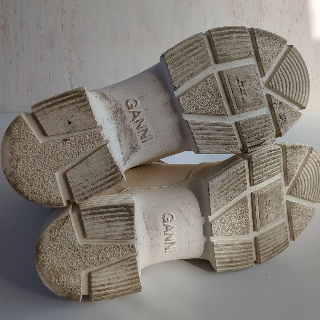 GANNI*37 ホワイト サイドゴアブーツ 厚底*リサイクルラバーの通販はau