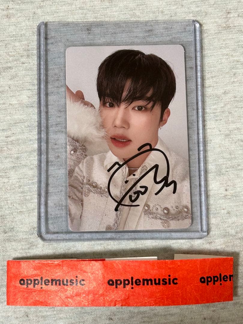 ZEROBASEONE ゴヌク ポカ トレカ サイン 対面ペンサ - メルカリ