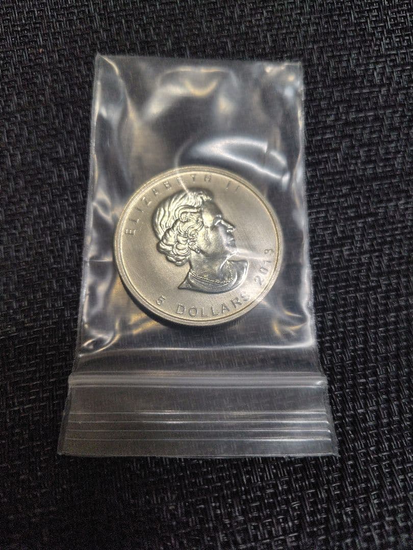 2013カナダ 1オンス純銀メープルリーフ 楽天市場】2013 カナダ 1 オンス シルバー メープル リーフ BU : 世界