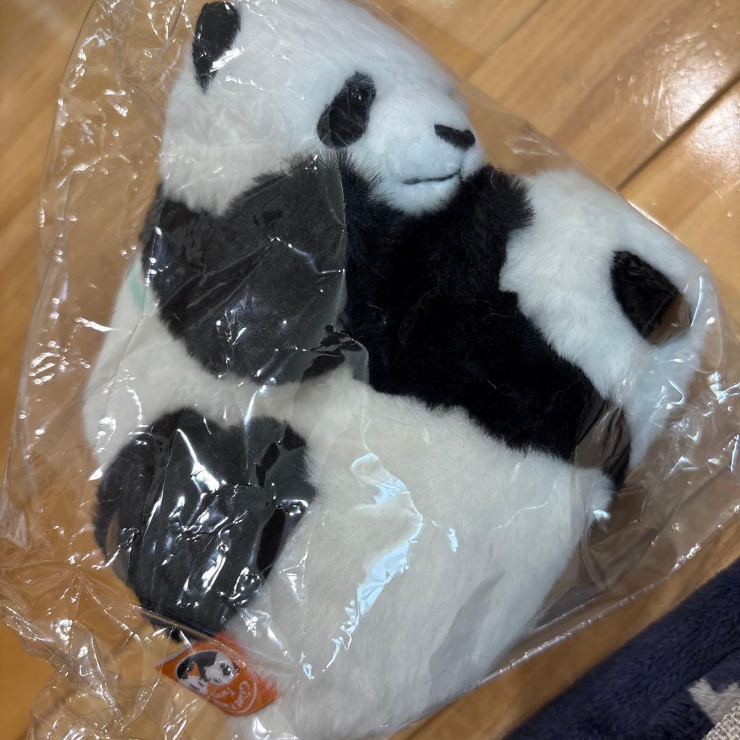 シャオシャオ レイレイ ぶるぶるぬいぐるみ - メルカリ