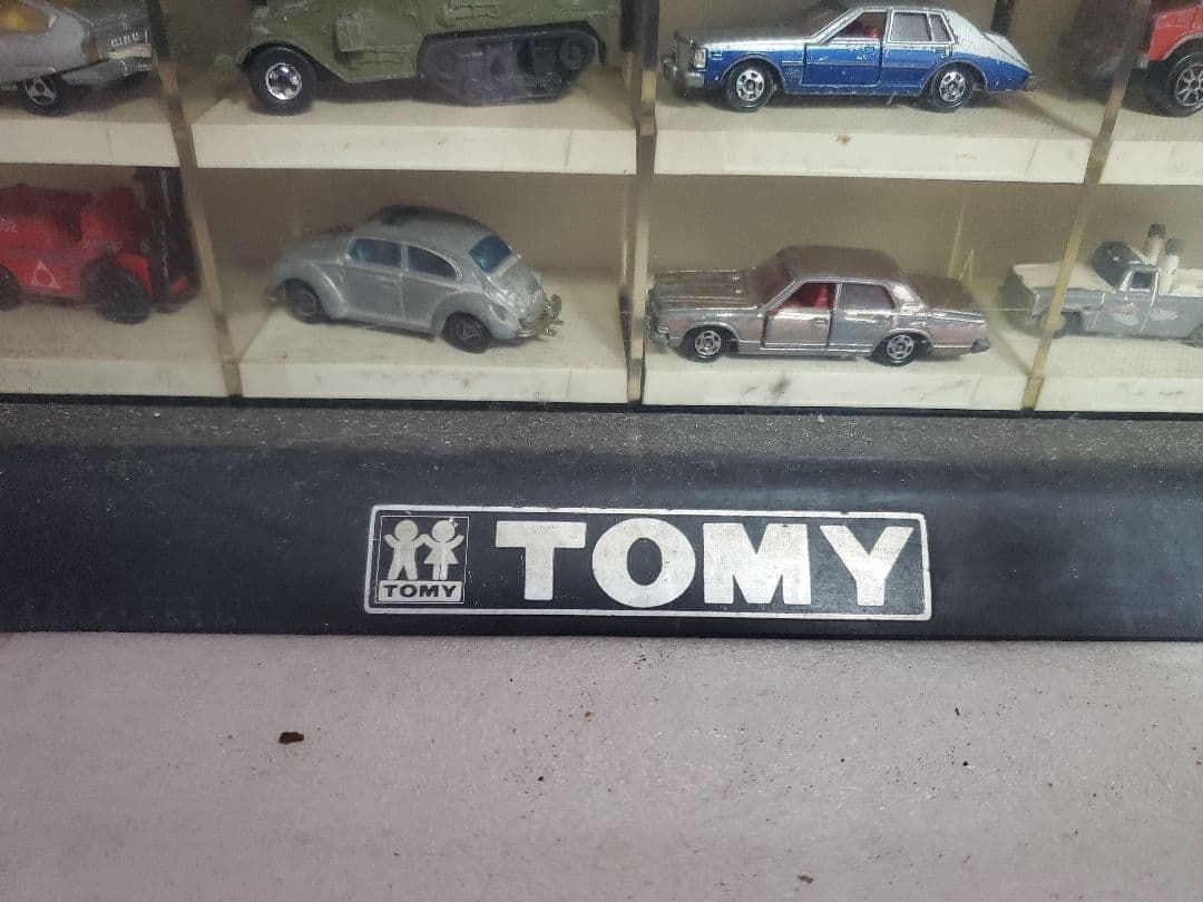 非売品 トミカ 店頭ディスプレイ 80台収納 ショーケース - メルカリ