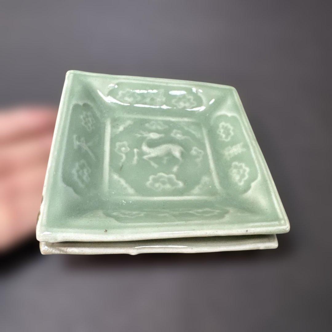 G26 送料無料 三田青磁 鹿の図 角皿 2枚 古美術 和骨董 - メルカリ