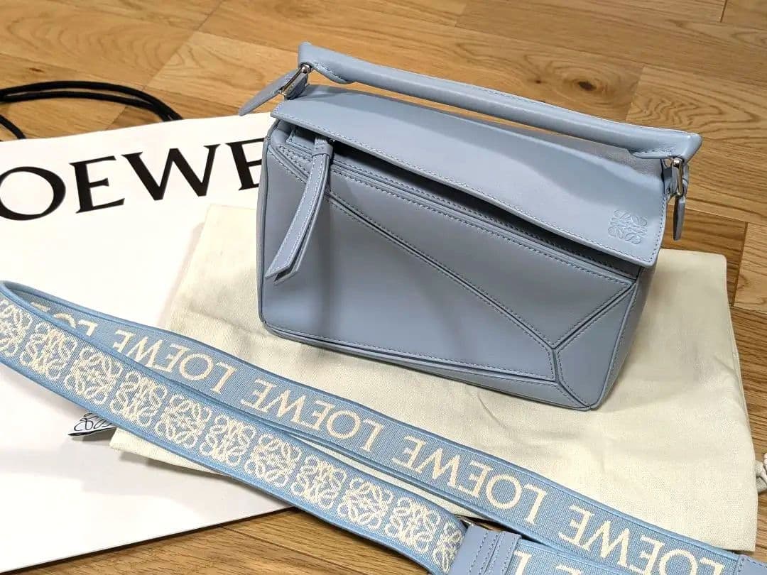 【美品】LOEWE ロエベ パズル スモール 正規品 ショルダーバッグ Puzzle（LOEWE） LOEWE ロエベ PUZZLE MINI BAG パズルバッグ スモール
