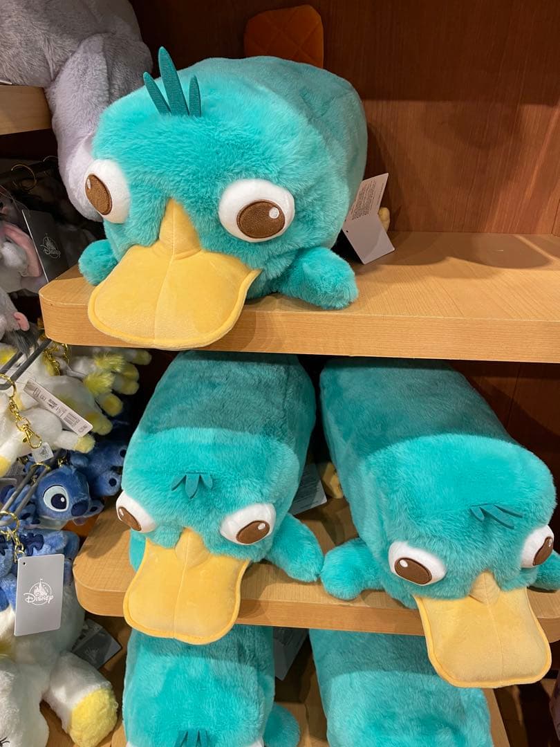 ペリー ぬいぐるみ くったり ディズニーストア - メルカリ