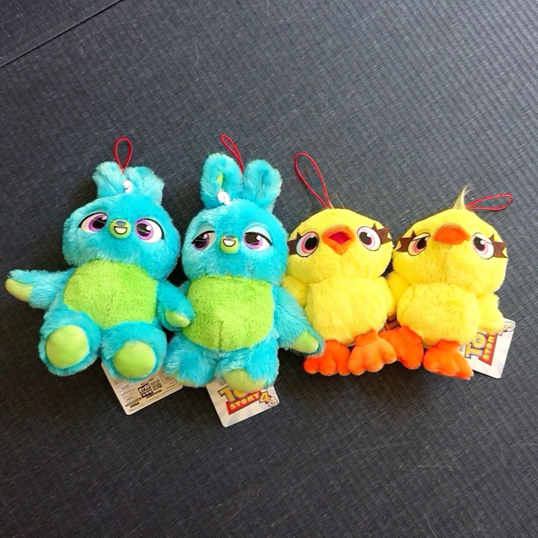 トイストーリー4 ダッキー&バニー 4体セット ぬいぐるみ - メルカリ