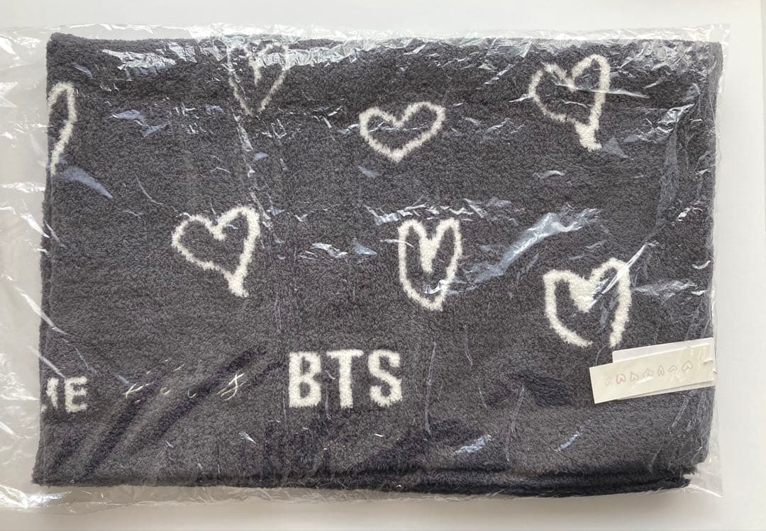 BTS ジェラートピケ ジェラピケ ブランケット グレー 未開封 楽天市場】【即納】【月間優良ショップ】[GELATO PIQUE loves BTS