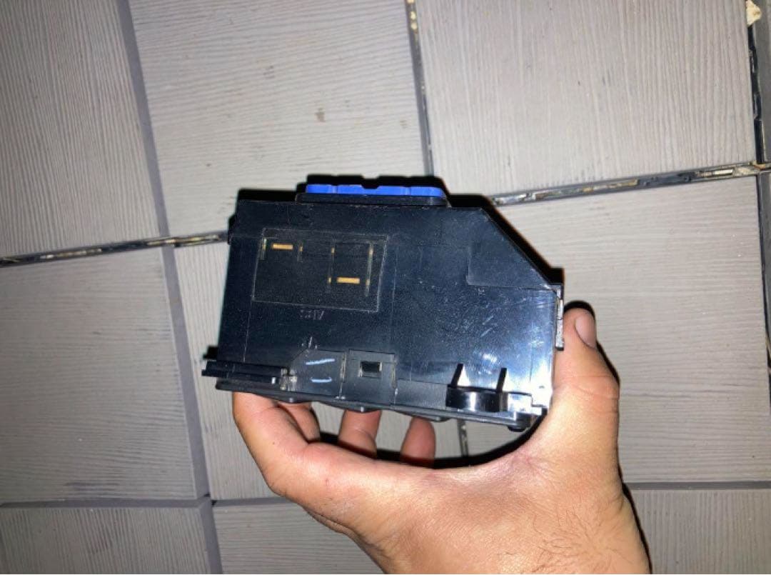 希少 入手困難 トヨタ純正 ランクル80 エアコンスイッチ ヒーター