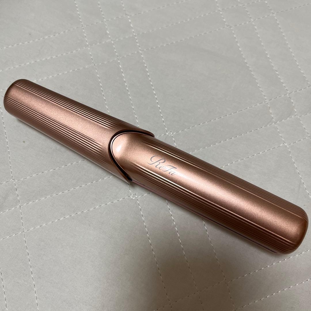 【美品、未使用】Refa 持ち運び ヘアアイロン ReFa（リファ） 【河北裕介さん監修！リファ極細ヘアアイロン】 リファ