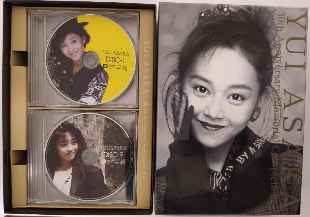 [サイン色紙付]浅香唯 30周年記念コンプリートBOX＜完全生産限定盤＞ 51ZsHNRsJVL._AC_UF350,