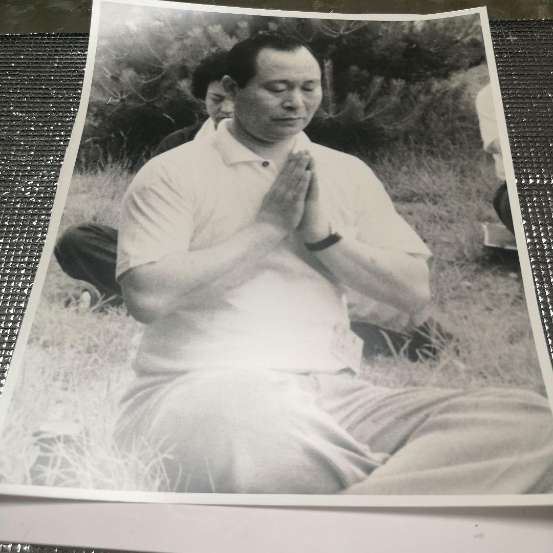 カ*シ様 高橋信次先生白黒写真を特大サイズ美品