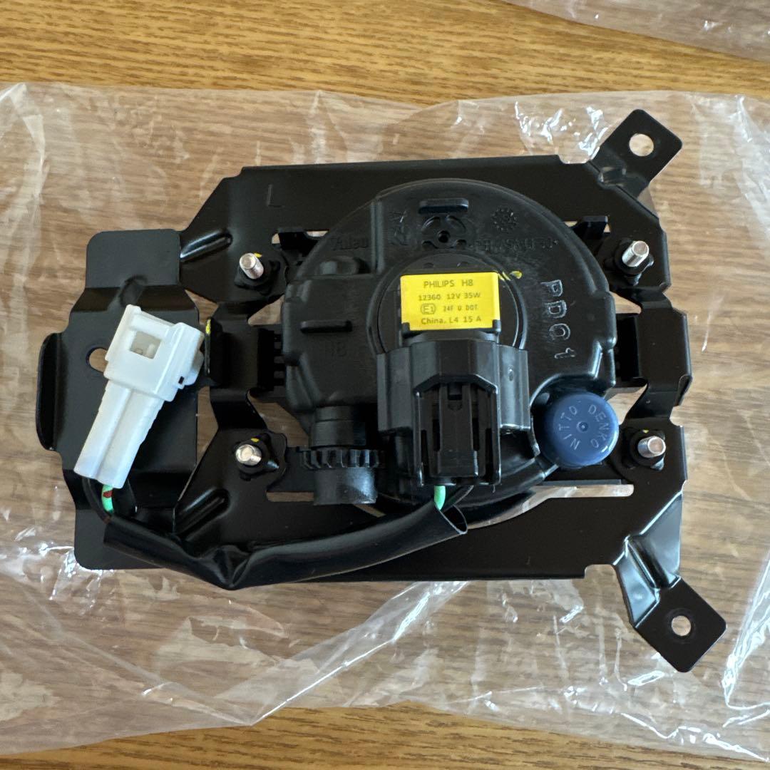 ジムニー 純正フォグランプ （2004年10月以降）（JB23W-5以降） - メルカリ