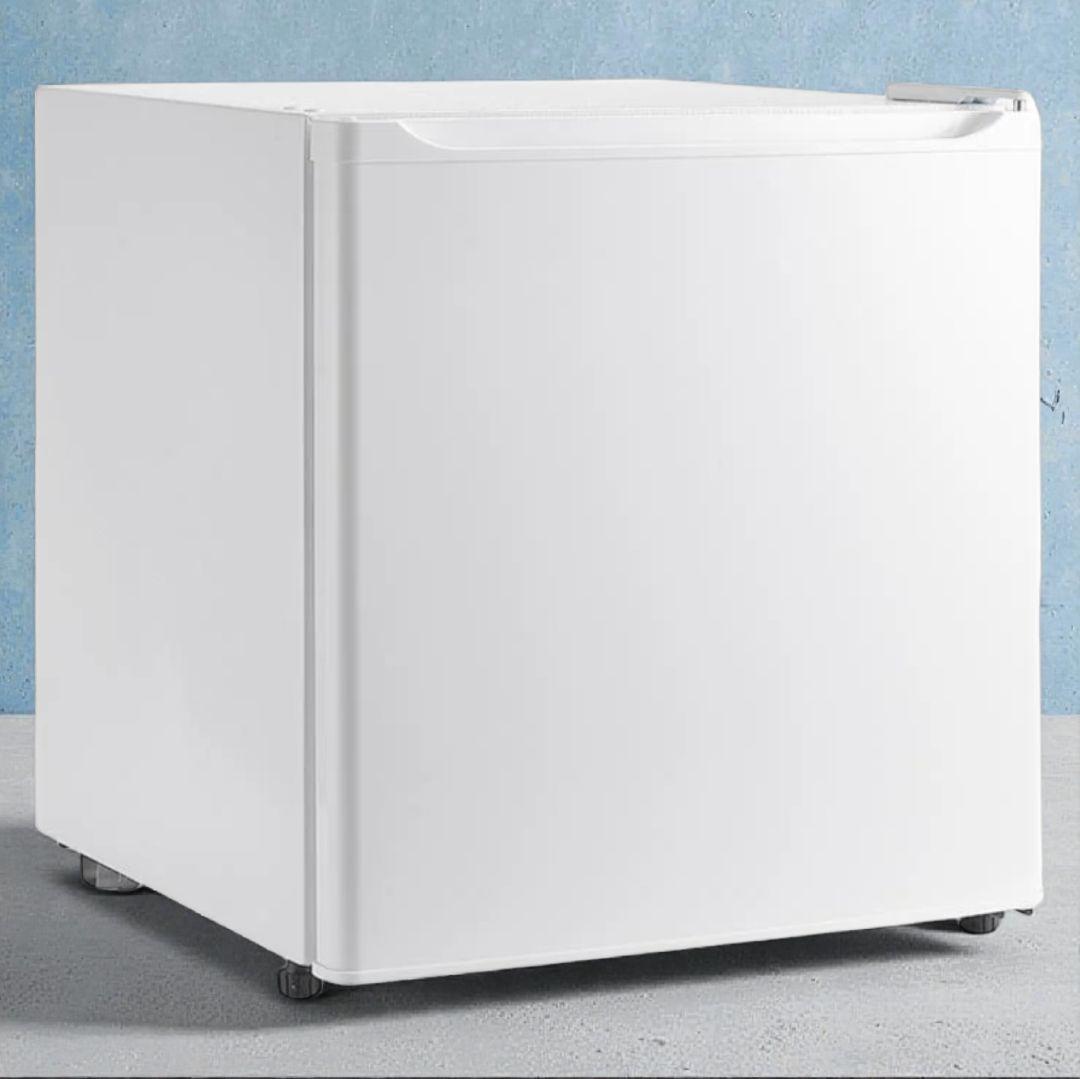 小型冷蔵庫 50L ホワイト 両開き 静音27dB 省エネ123% 製氷室 楽天市場】【スーパーSALE 特別価格】冷蔵庫 小型 ひとり暮らし 1ドア