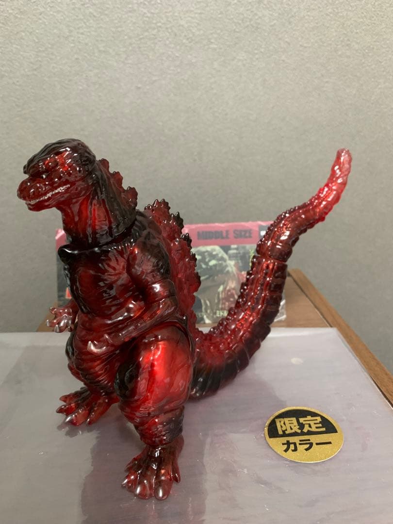 CCP ゴジラ 2016 ソフビ 黒紅蓮 GODZILLA STATION 限定 - メルカリ