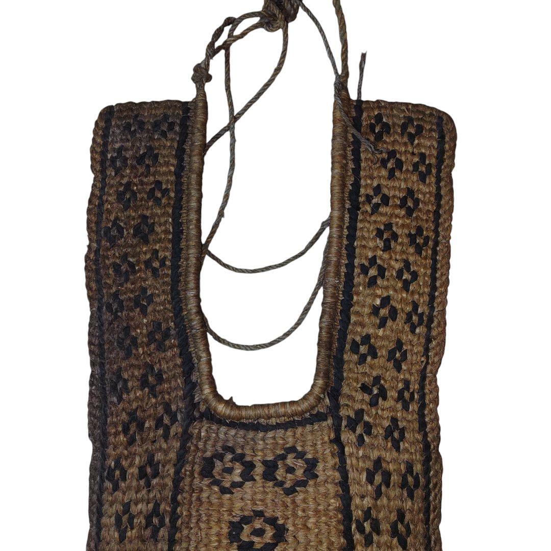 民具 バンドリ(背当て) アンティーク 藁細工 鑑賞用 - メルカリ