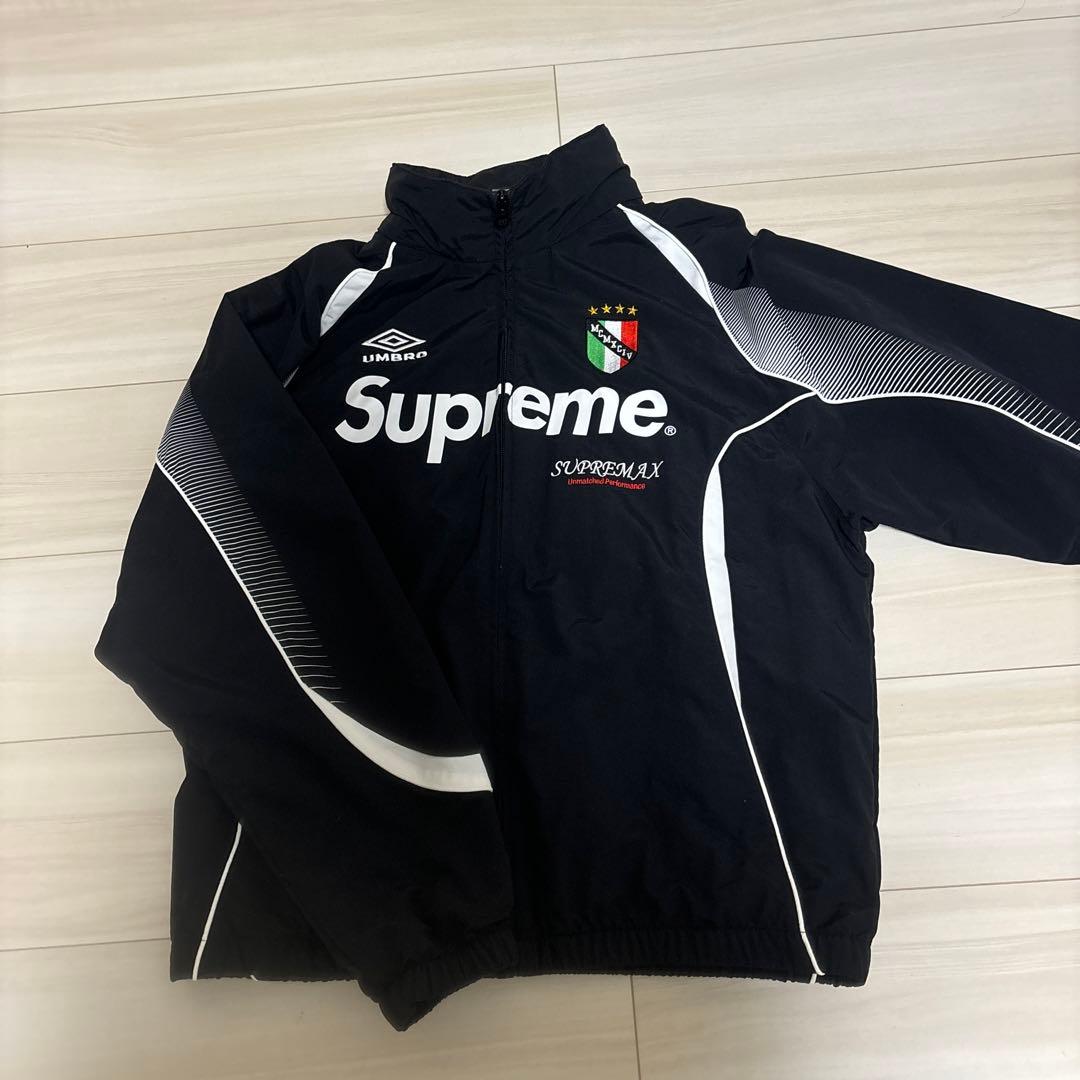 シュプリームアンブロコラボ ナイロンジャケット 正規品 - メルカリ