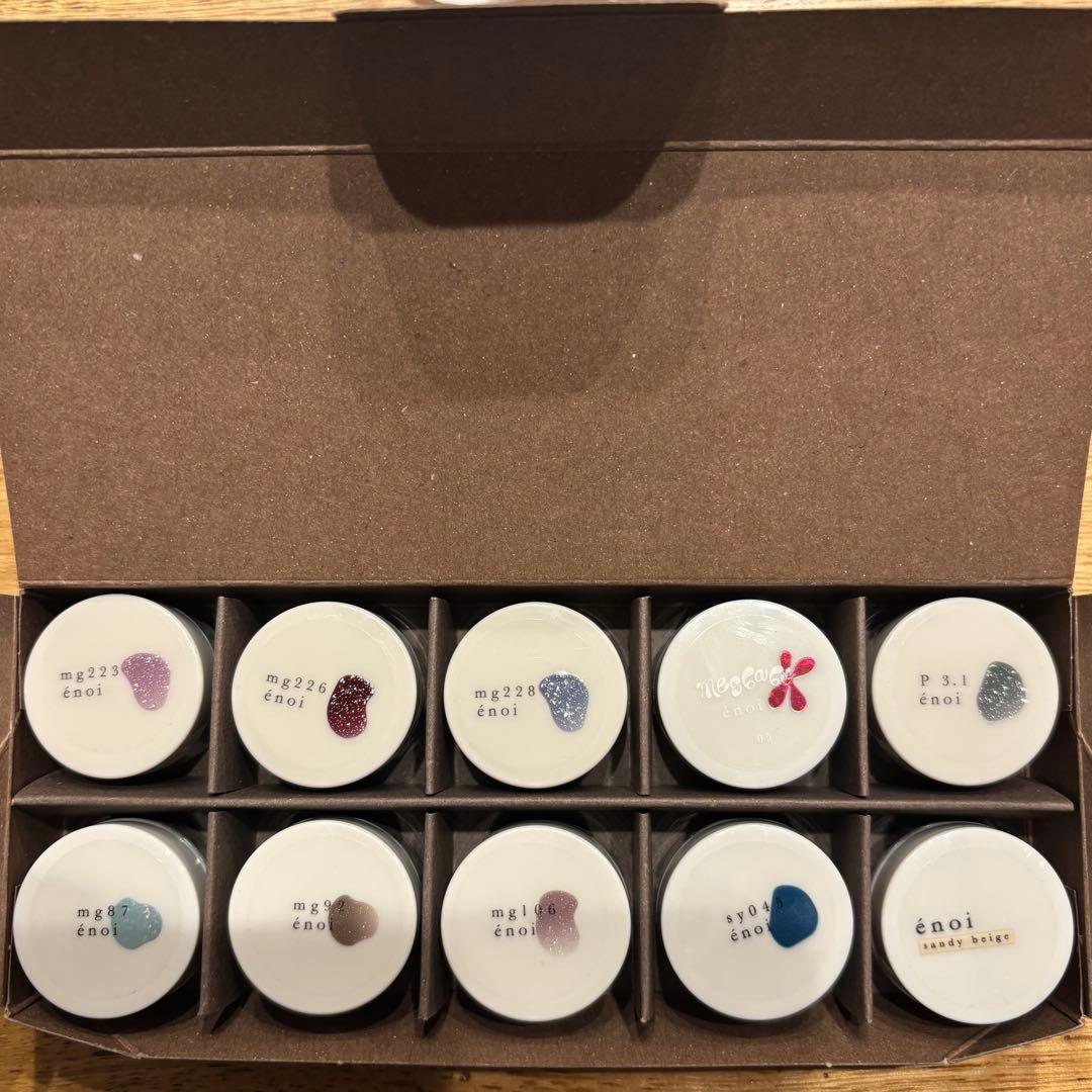 匿名配送/新品未使用】PRISM、Jewel含むジェル10色 enoi - メルカリ