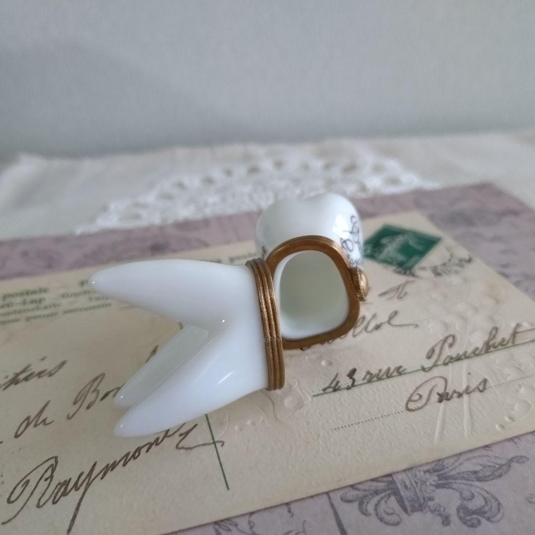 リモージュボックス 歯 ユニークデザイン フランス製 ヴィンテージ