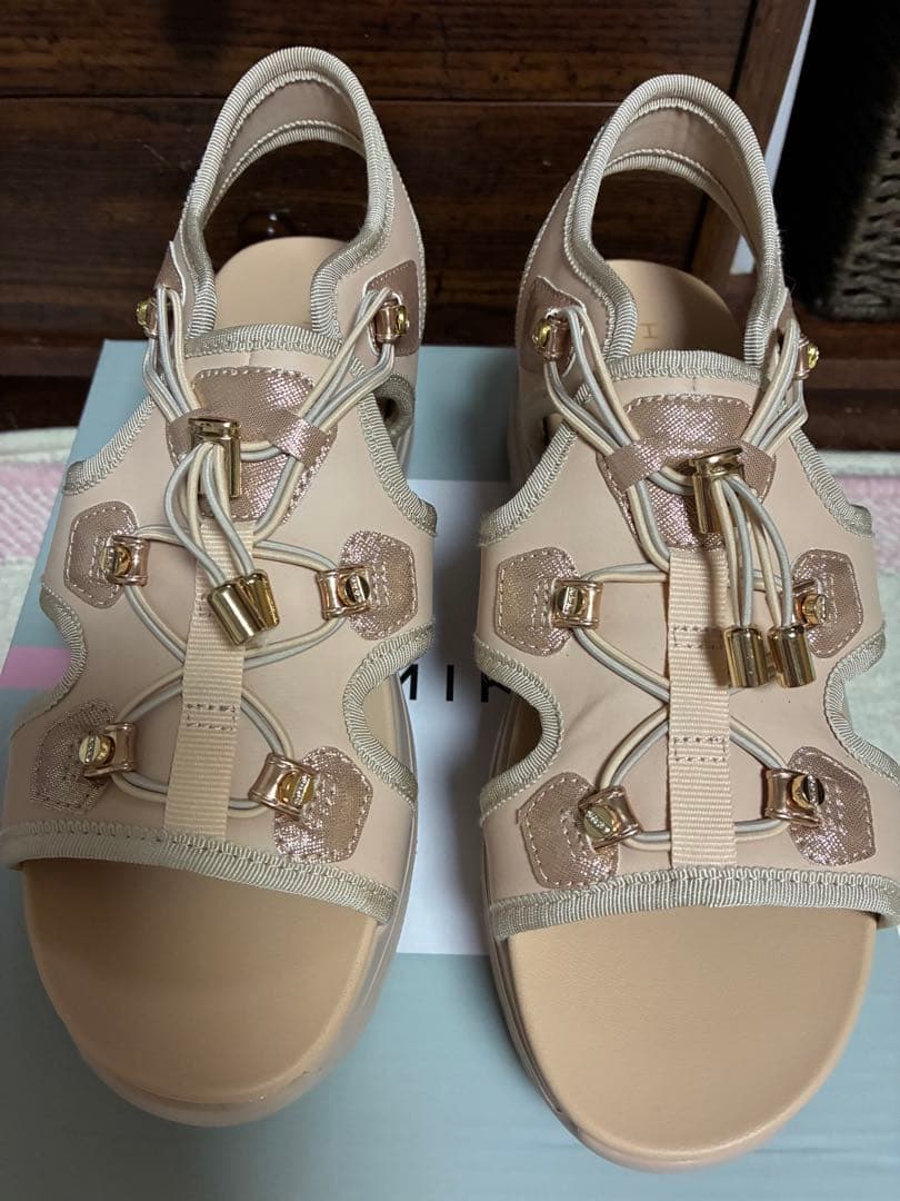 卑弥呼　スポーツサンダル　M 23.5cm ベージュ