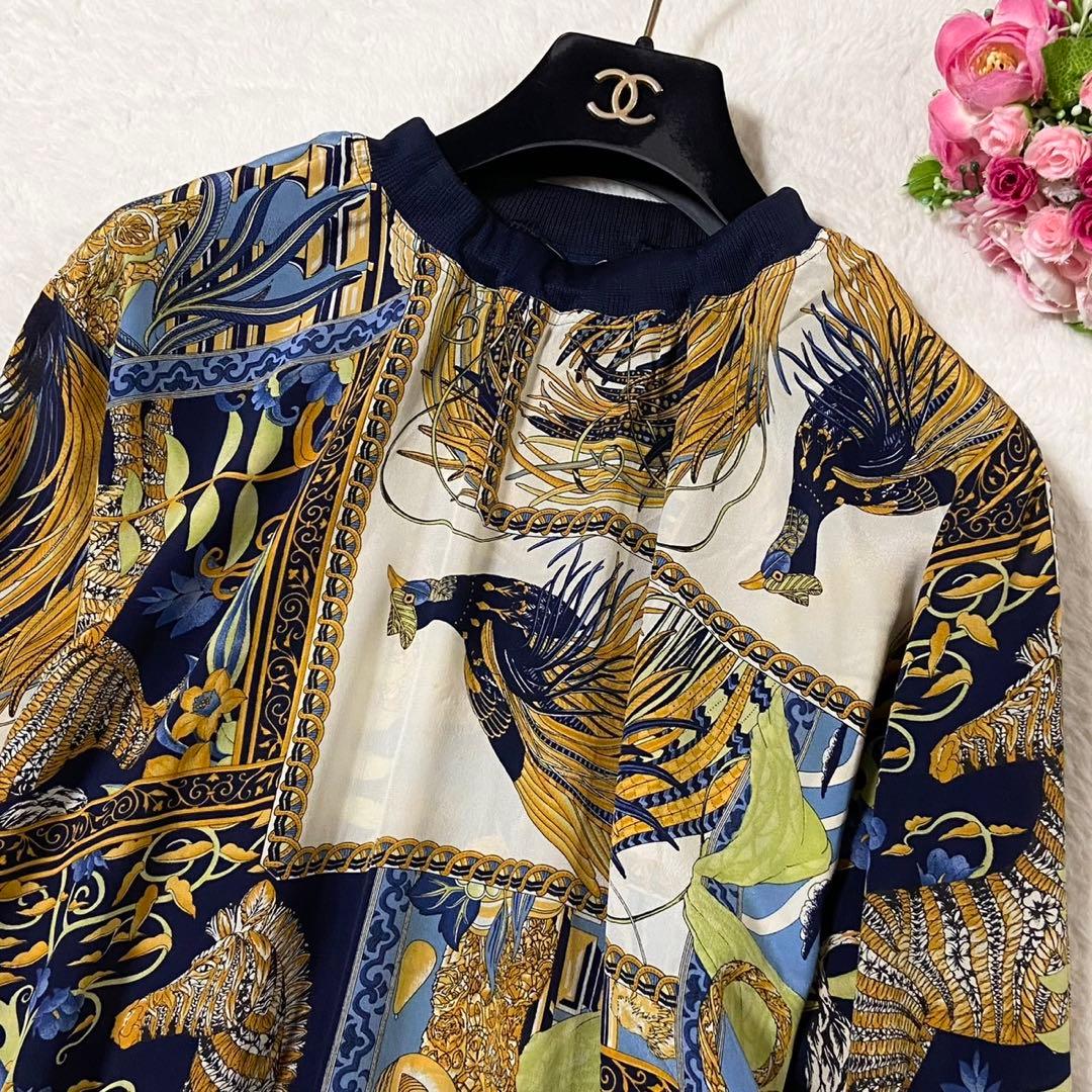 美品】サルヴァトーレ フェラガモ 総柄 ブラウス ネイビー イエロー S