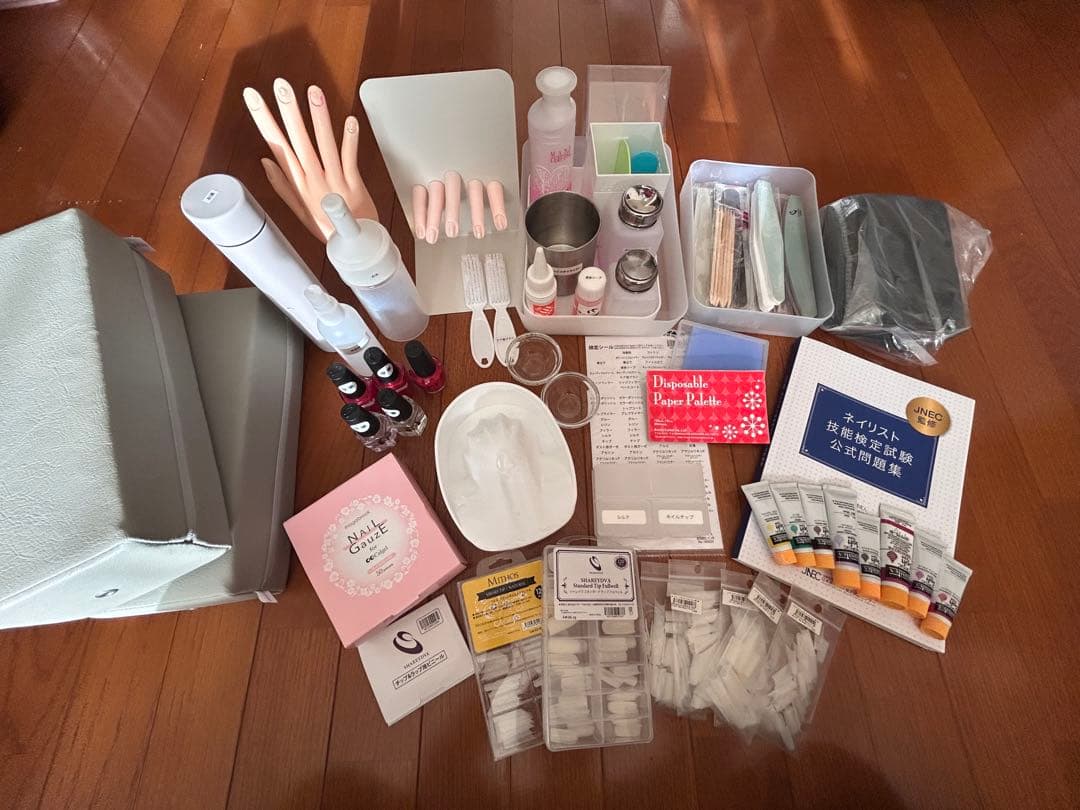 ネイル検定3級・2級 ネイル検定3級 #ネイル検定2級 技術内容にラウンドという形の理解が