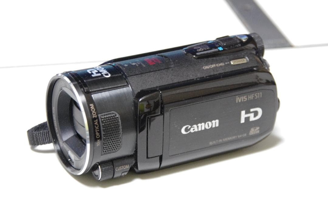 Canon IVIS HF S11 ビデオカメラ 本体 - メルカリ
