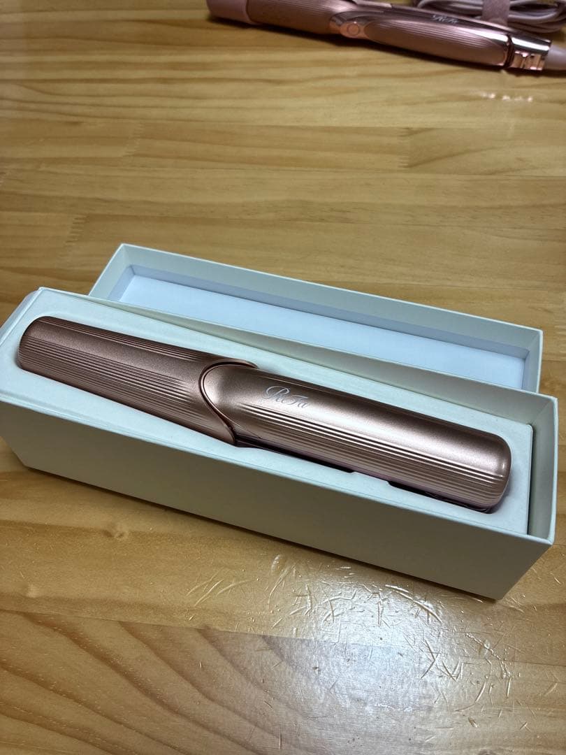 ReFaビューテックフィンガーアイロン ピンク ReFa / リファビューテック フィンガーアイロン ピンクの公式商品情報