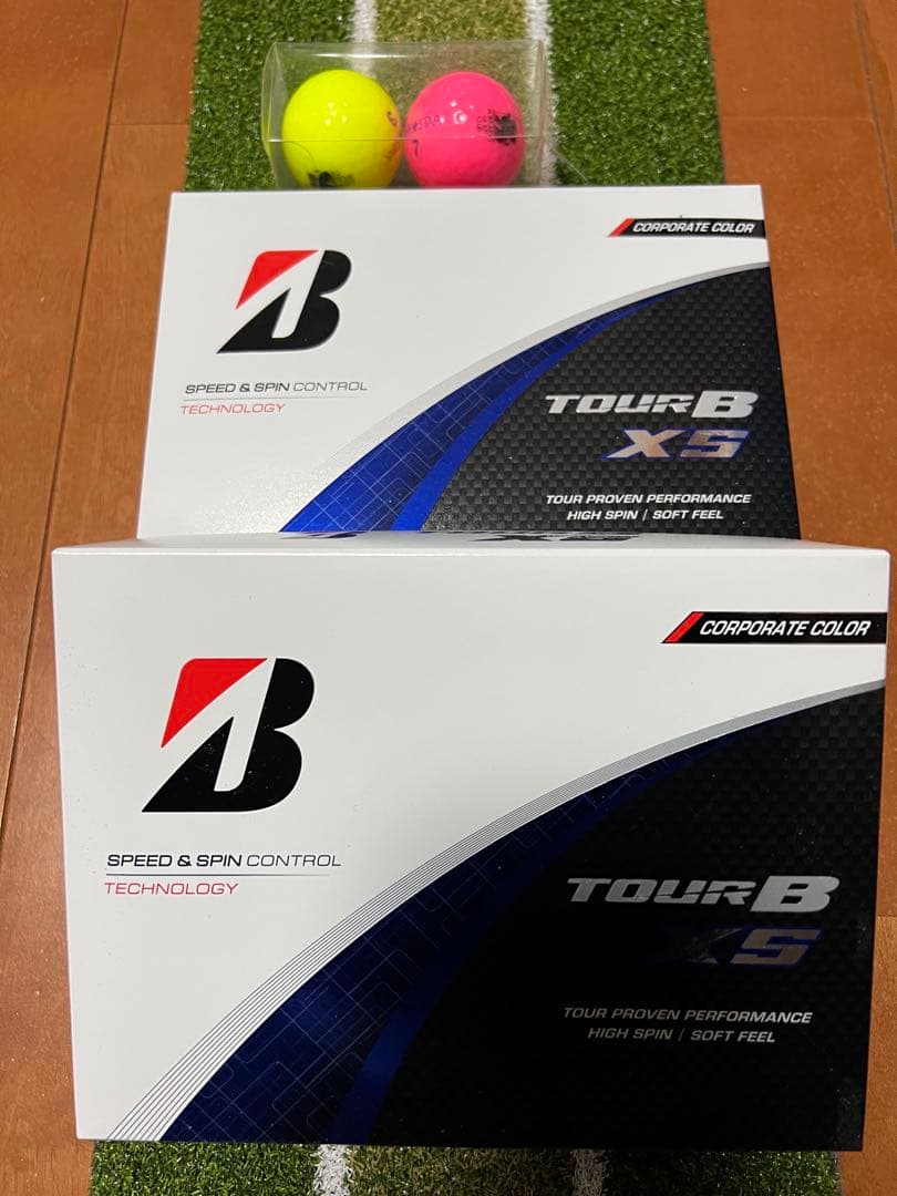 ブリヂストンゴルフボール　ツアーB XS おまけ付き TOUR B X / XS | BRIDGESTONE GOLF -ブリヂストンゴルフ-