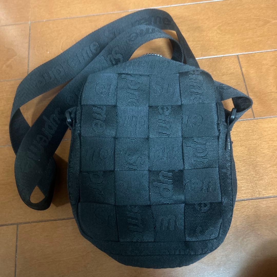 Supreme ブラック チェック柄 ショルダーバッグ LA VORAGINE（ラ ヴォラジネ） ショルダーバッグ バッグ チェック柄大