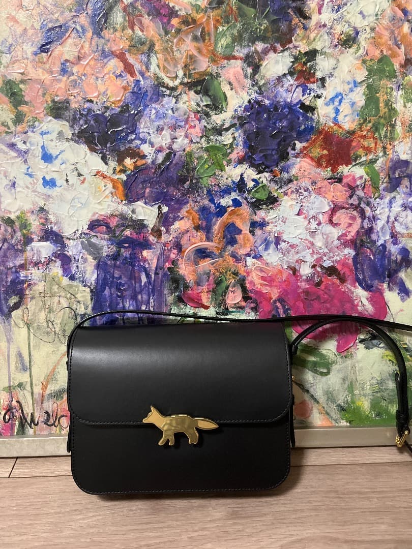 今期メゾンキツネ　EdieレザーショルダーLサイズ nw05170lr0001.jpg