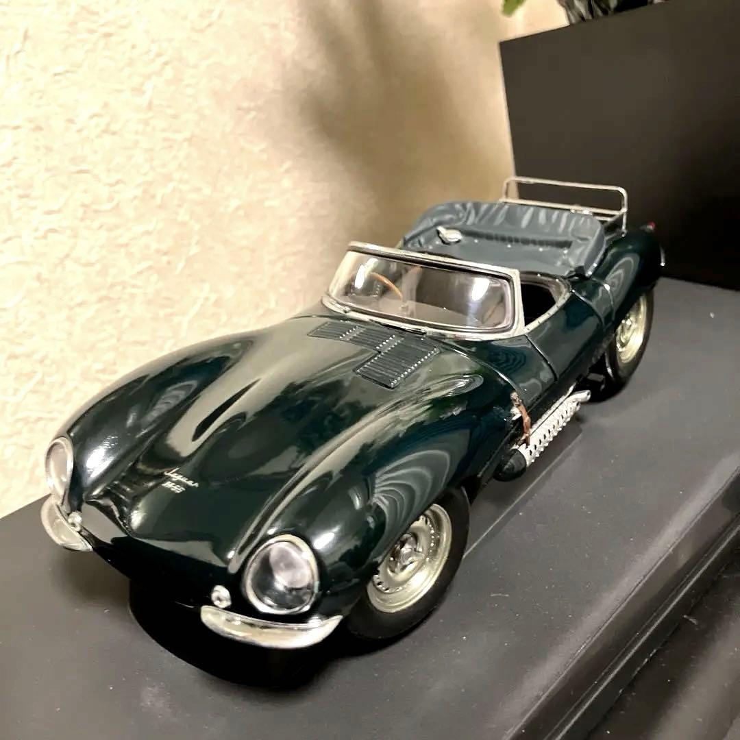 ジャガー Jaguar XK SS 1/18 STEVE MCQUEEN Amazon | オートアート(AUTOart) 1/18 ジャガー XK SS (グリーン