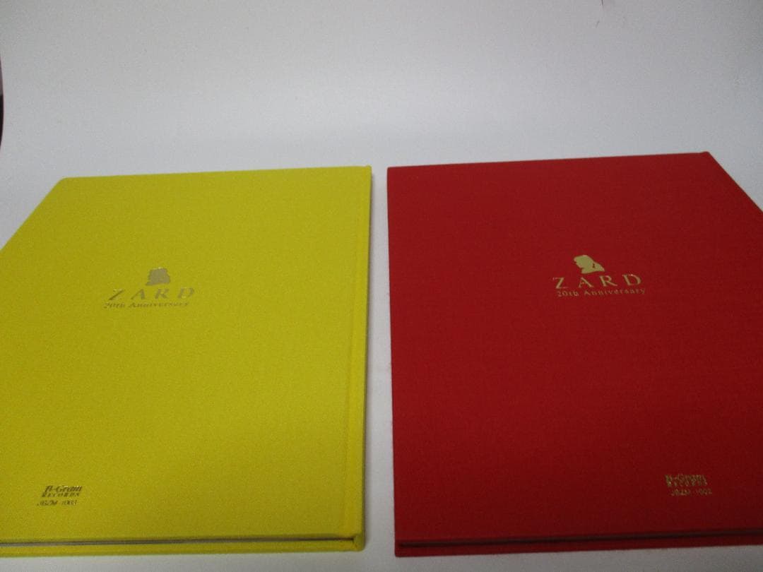 ZARD 20周年記念写真集 「ZARD Portfolio」全4冊セット - メルカリ
